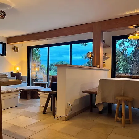 La Maison Des Chênes - 5 étoiles * Cavalaire-sur-Mer